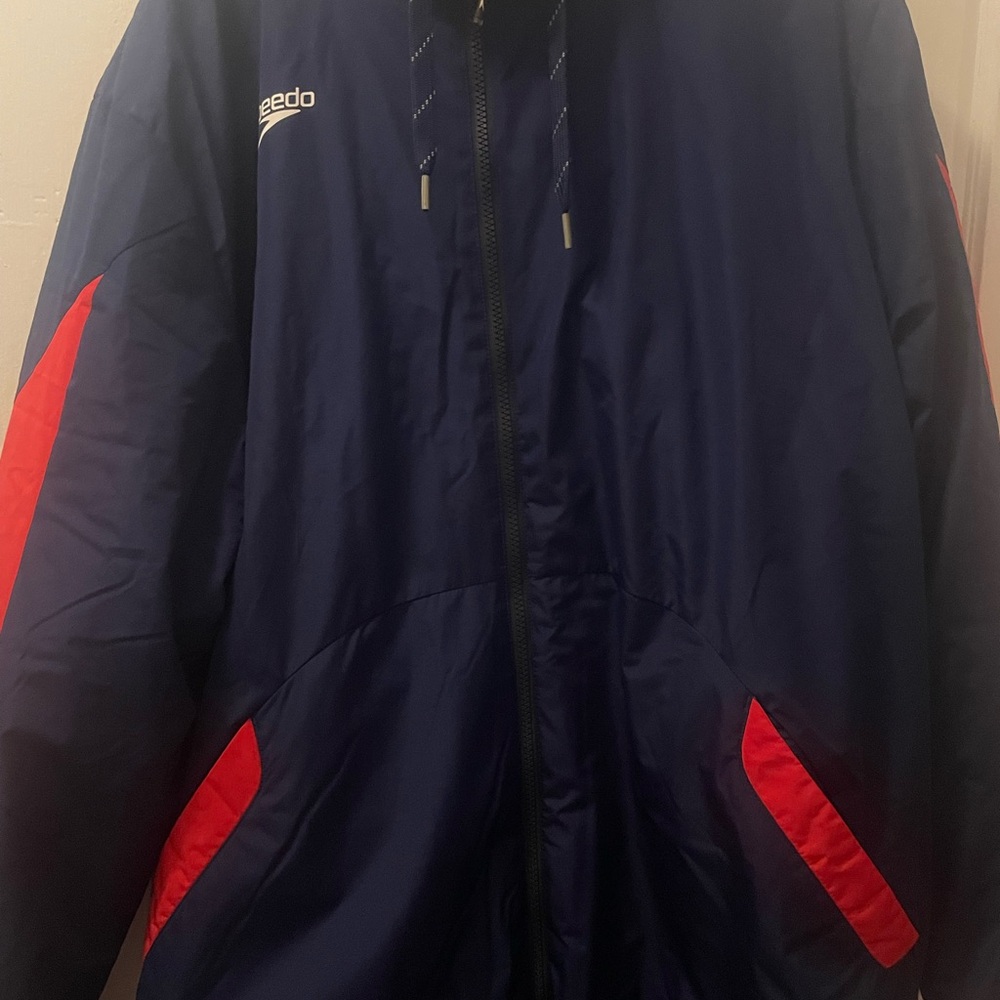 Speedo Navy and Red Women's Jacket - Picture 4 of 15